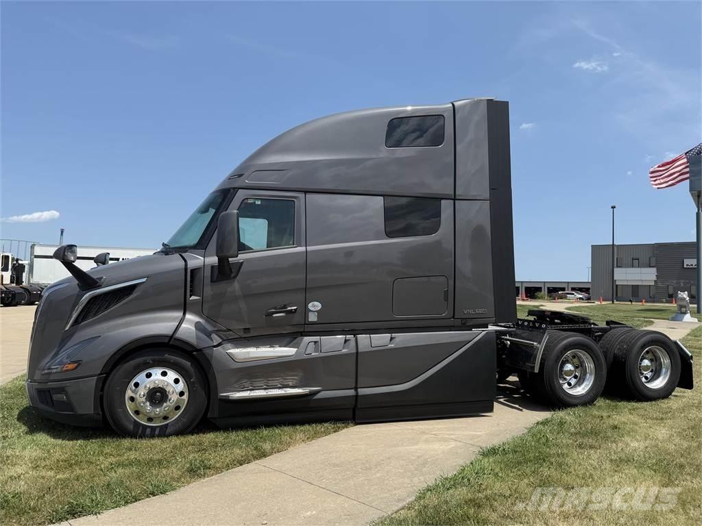 Volvo NEW VNL860 Cavalos Mecânicos