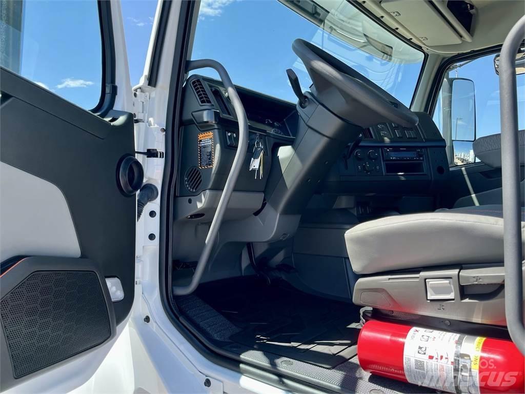 Volvo VHD64FT300 Cavalos Mecânicos