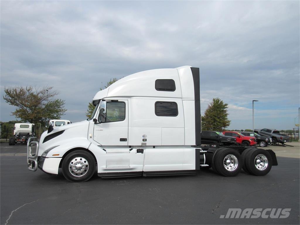Volvo VNL 860 Cavalos Mecânicos