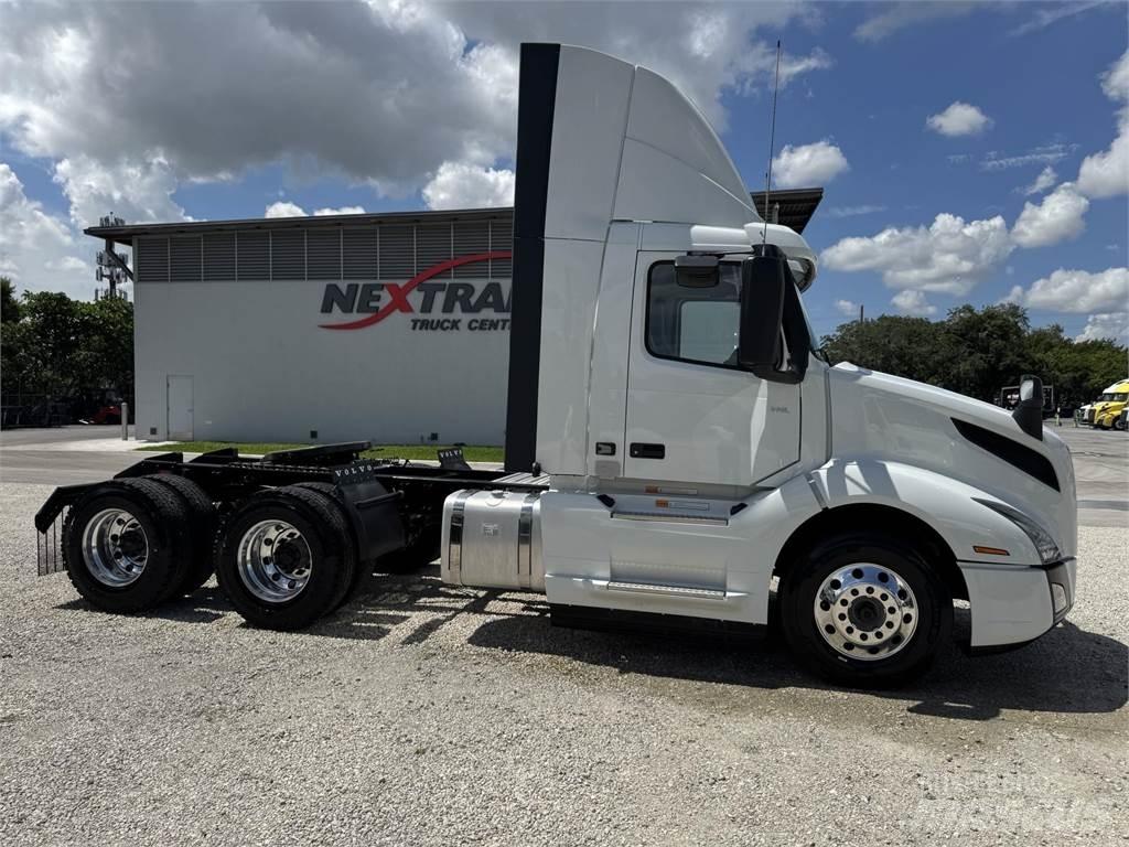 Volvo VNL64T300 Cavalos Mecânicos