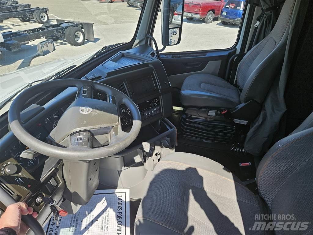 Volvo VNL64T860 Cavalos Mecânicos