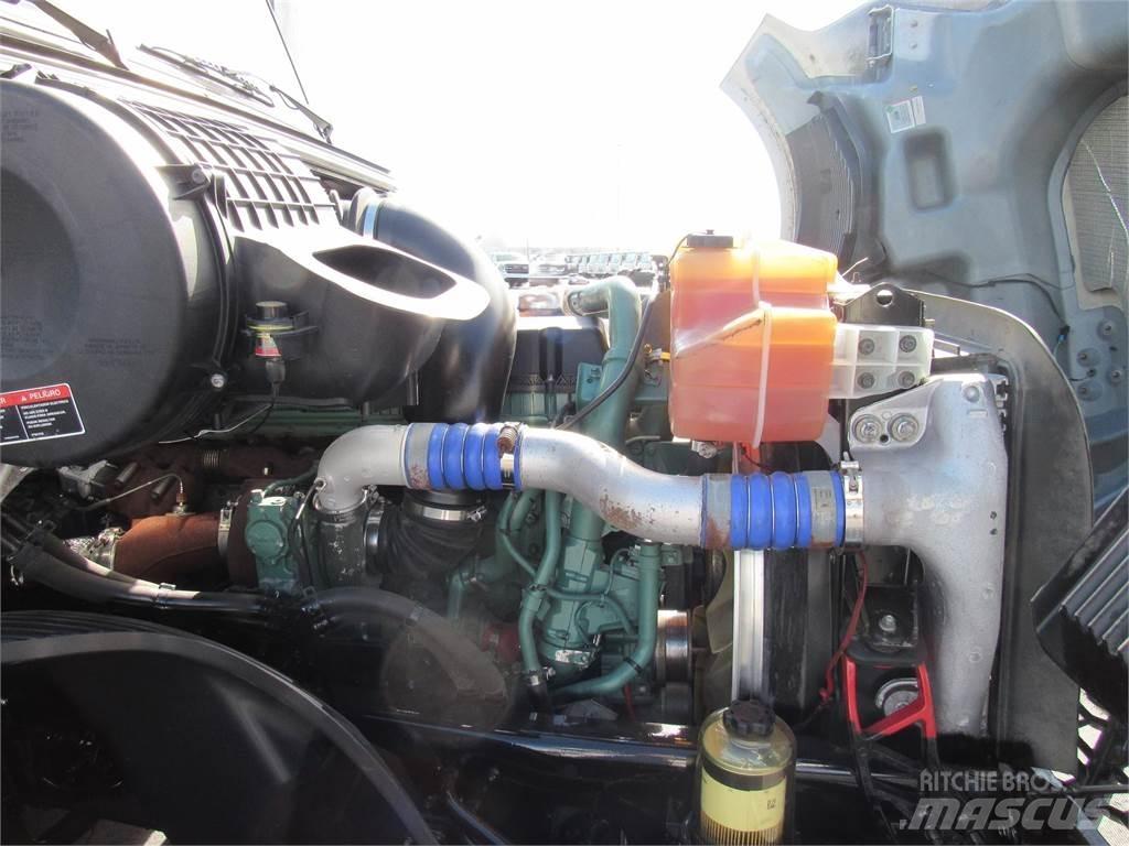Volvo VNL64T860 Cavalos Mecânicos