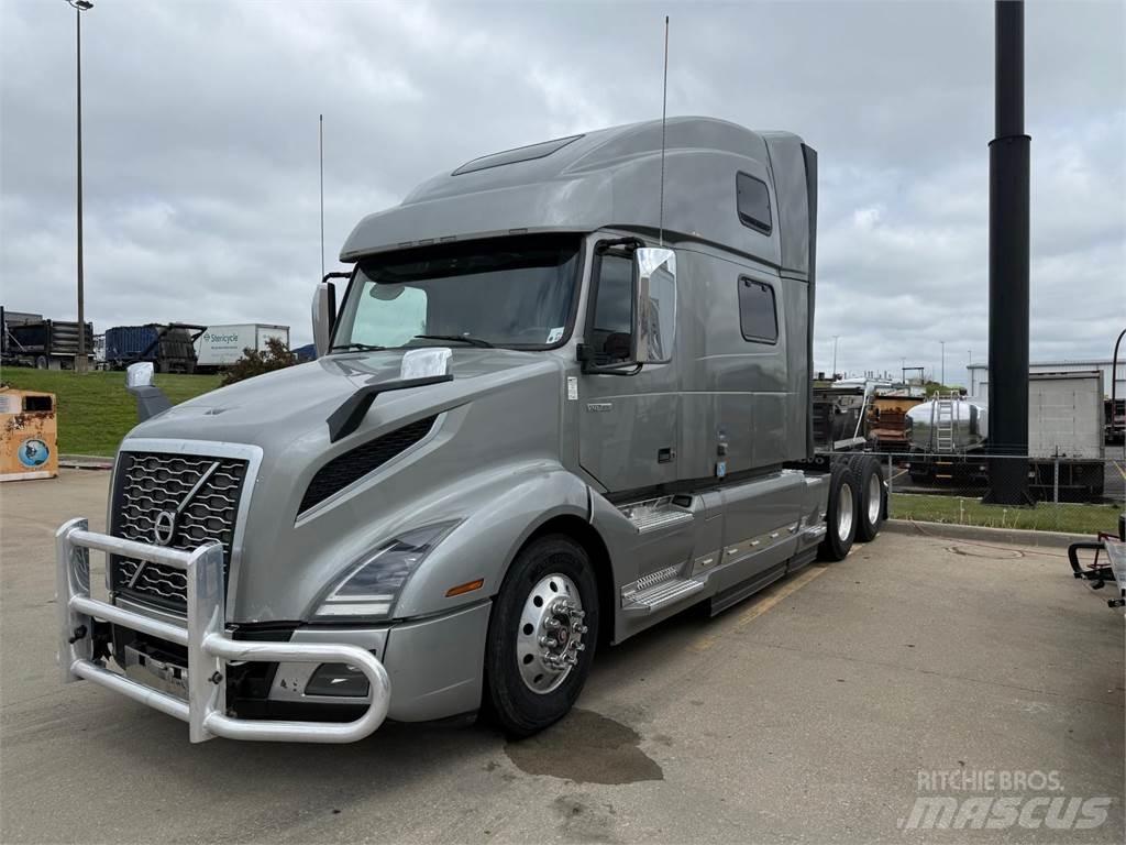 Volvo VNL860 Cavalos Mecânicos