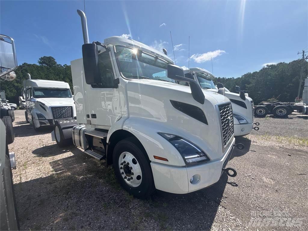 Volvo VNR42T300 Cavalos Mecânicos