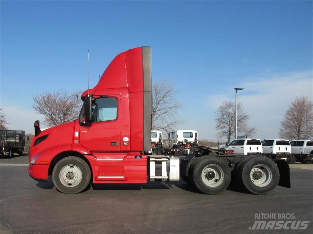 Volvo VNR64T300 Cavalos Mecânicos