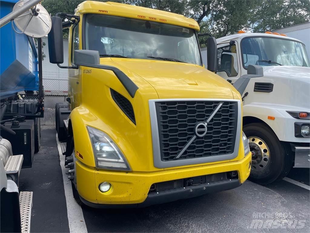 Volvo VNR64T300 Cavalos Mecânicos