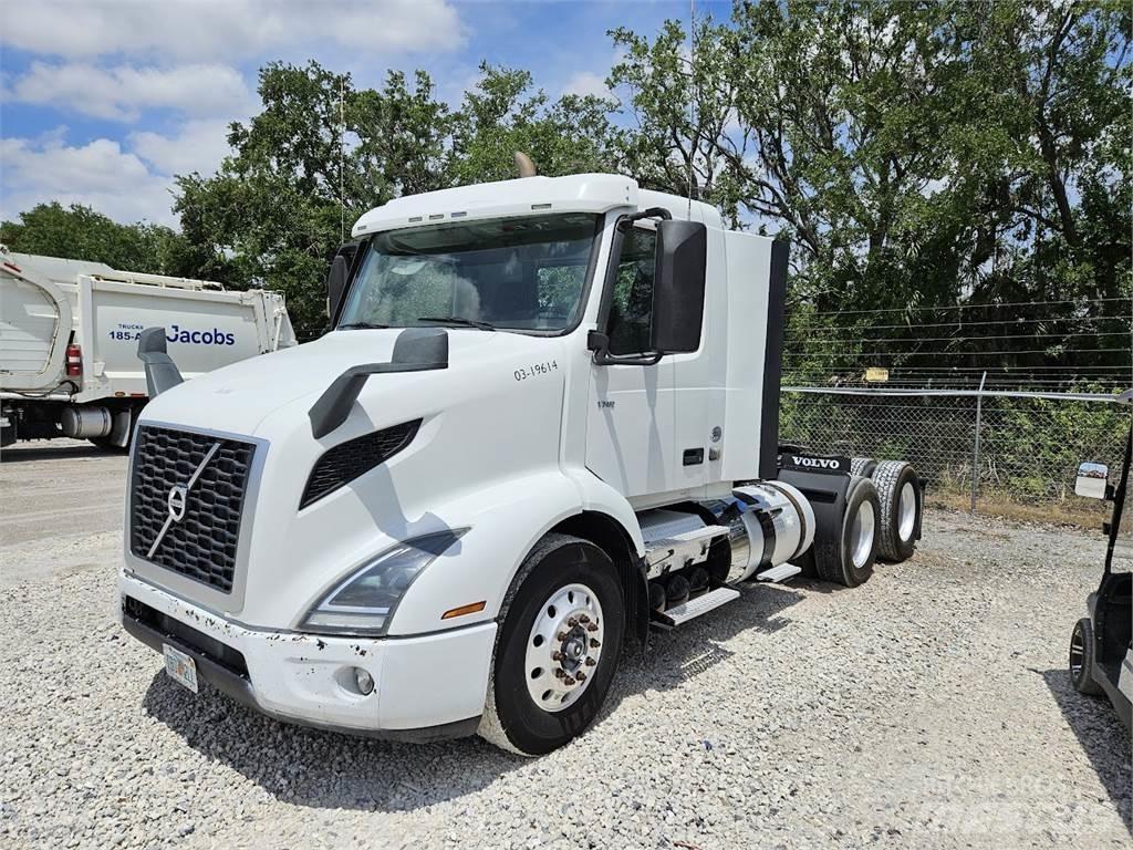 Volvo VNR64T300 Cavalos Mecânicos