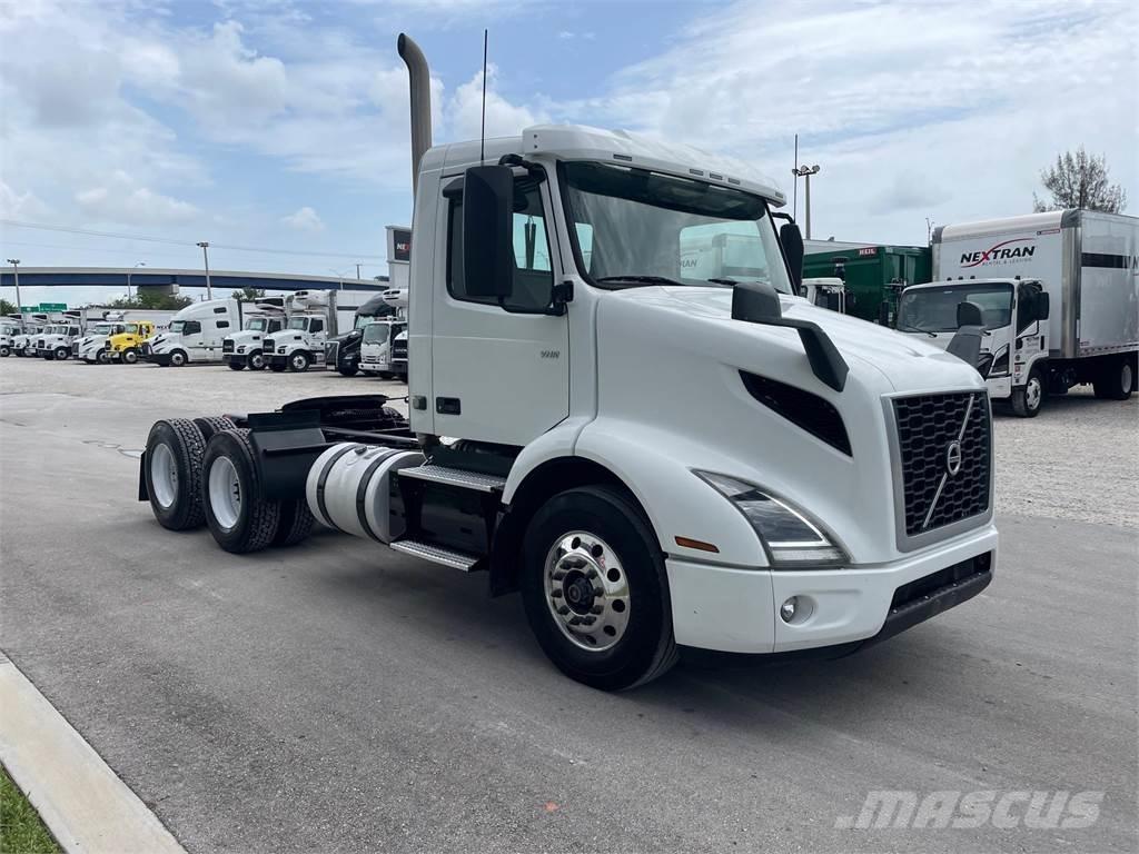 Volvo VNR64T300 Cavalos Mecânicos