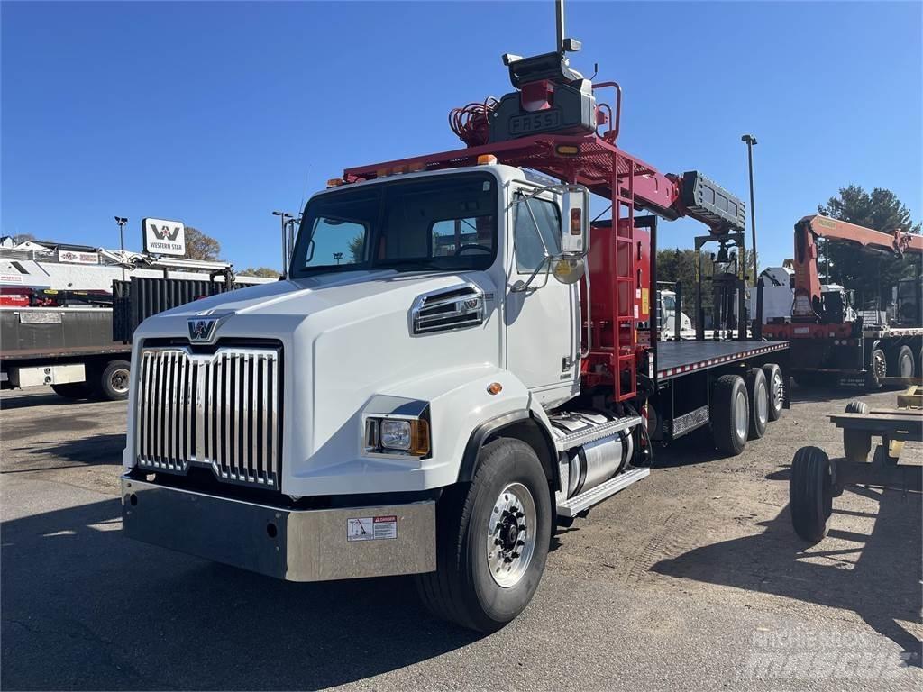 Western Star 4700SB Outros Camiões