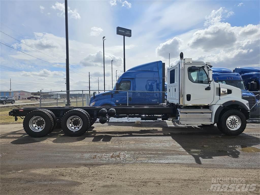 Western Star 47X Camiões de chassis e cabine