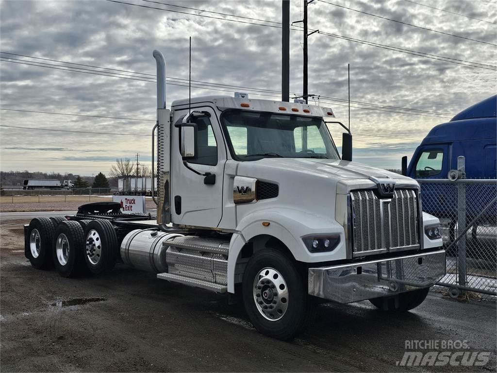 Western Star 49X Camiões de chassis e cabine