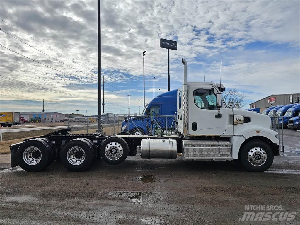Western Star 49X Camiões de chassis e cabine