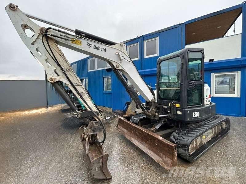 Bobcat E50 Miniescavadeiras