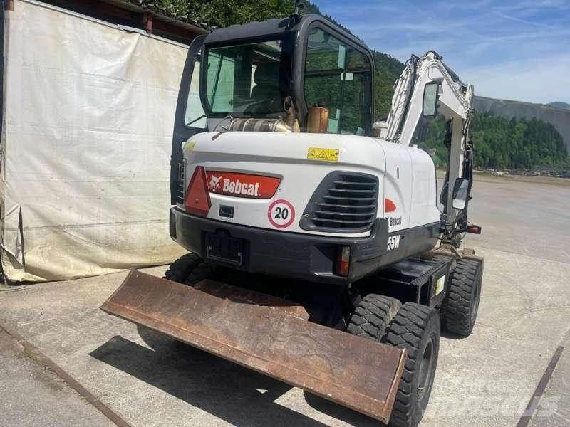 Bobcat E55W Escavadoras de rodas