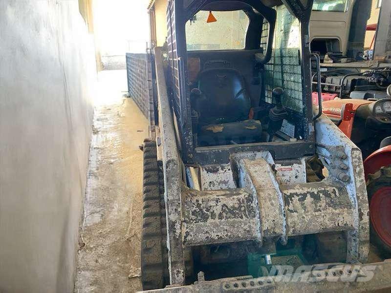 Bobcat T140 Mini carregadoras