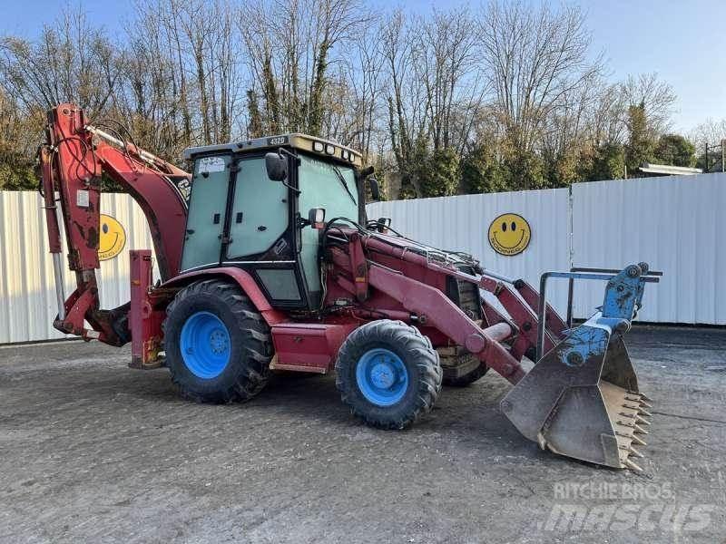 CAT 432D Retroescavadeiras