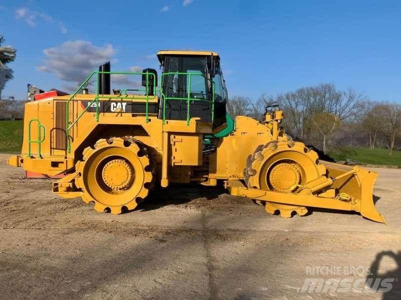 CAT 825H Compactadoras de lixo