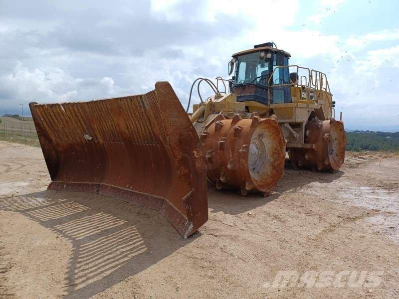 CAT 836H Compactadores para terra