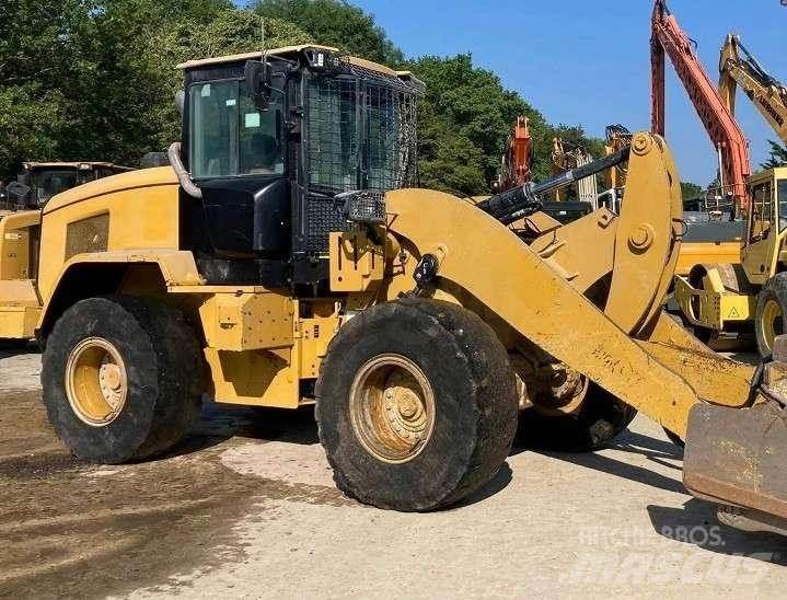 CAT 938M Carregadeiras de rodas