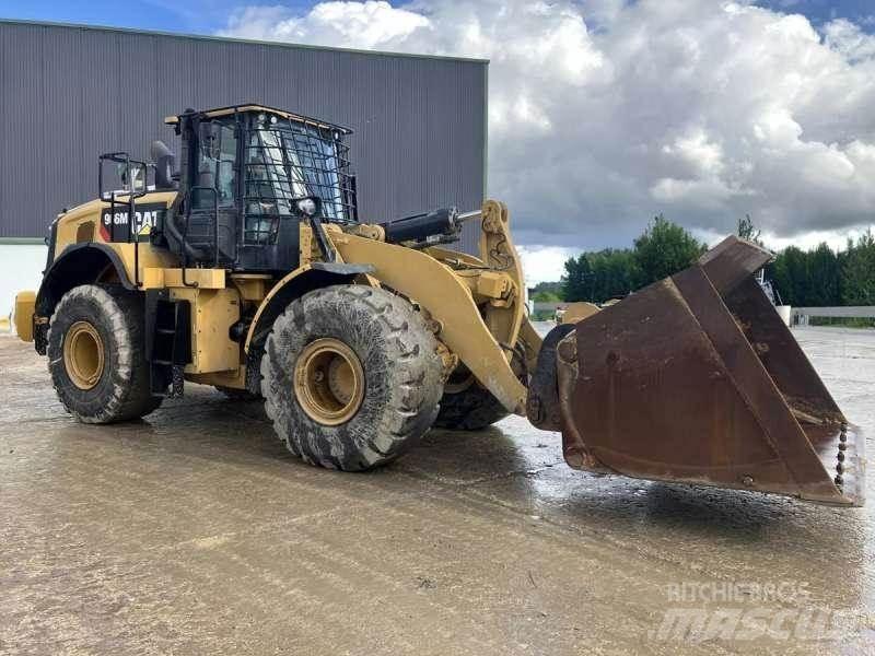 CAT 966M Carregadeiras de rodas
