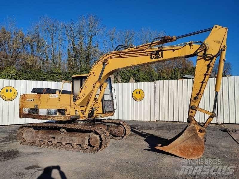CAT E120B Escavadeiras de esteiras