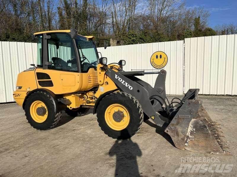 Volvo L28F Mini carregadoras