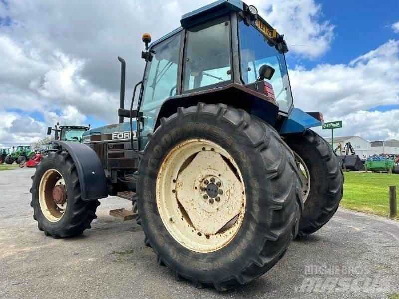 Ford 8340 Tratores Agrícolas usados