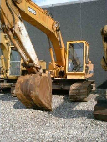 Kobelco 907 Escavadeiras de esteiras