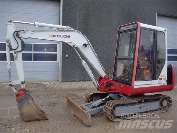 Takeuchi TB035 Miniescavadeiras