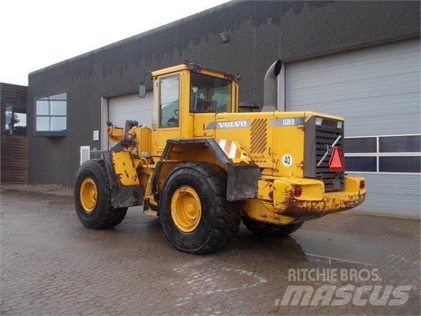 Volvo L120D Carregadeiras de rodas