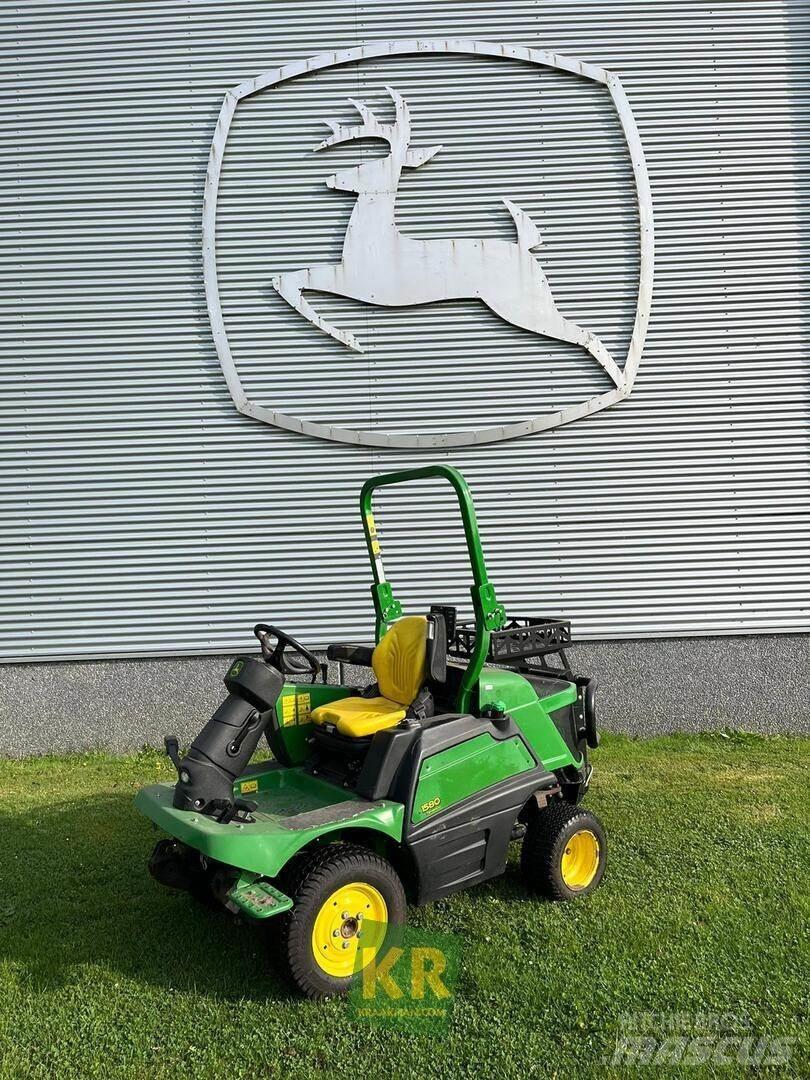 John Deere 1580 Corta-Relvas Rough, trim and surrounds