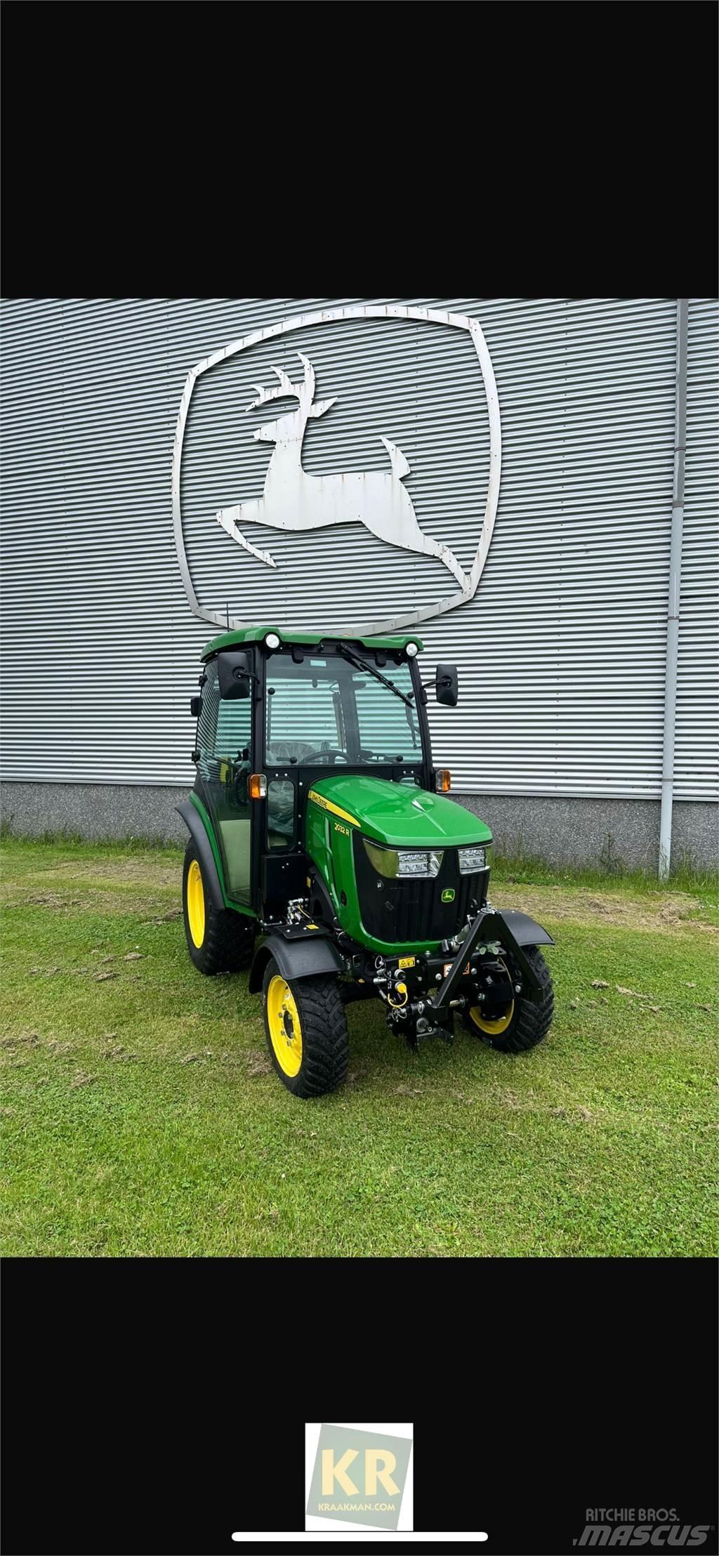 John Deere 2032R Tractores compactos