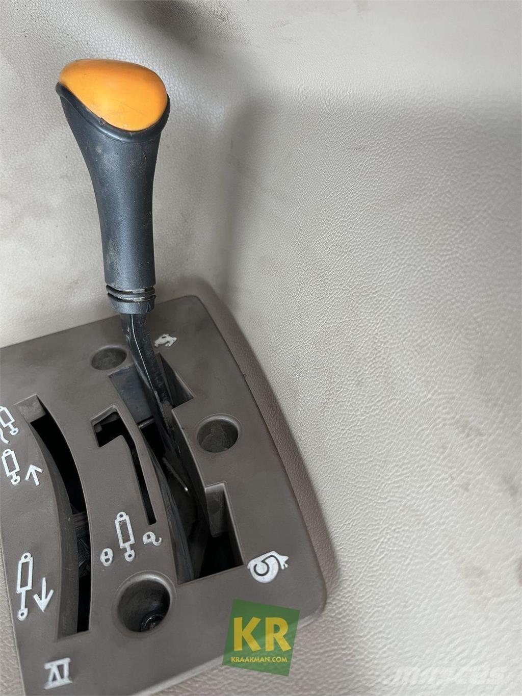 John Deere 6115R Tratores Agrícolas usados