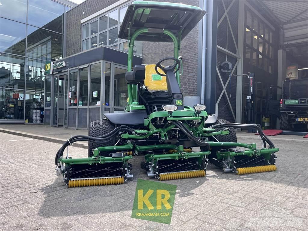 John Deere 8700A Corta-Relvas Greens
