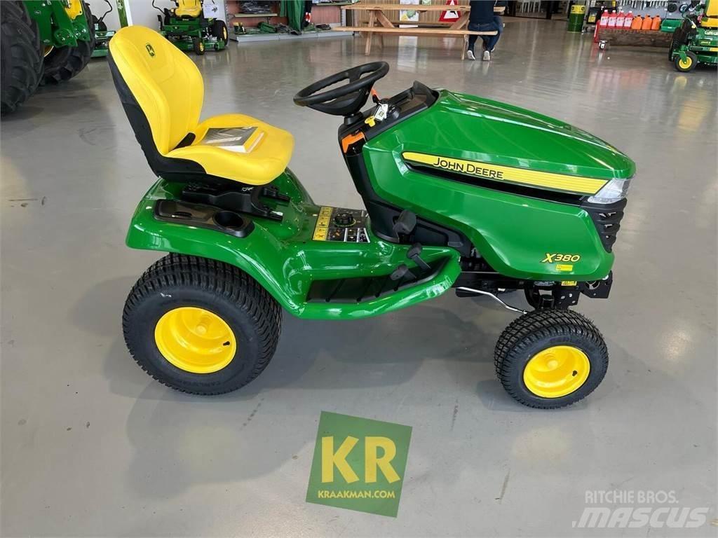 John Deere X380 Corta-Relvas Riders
