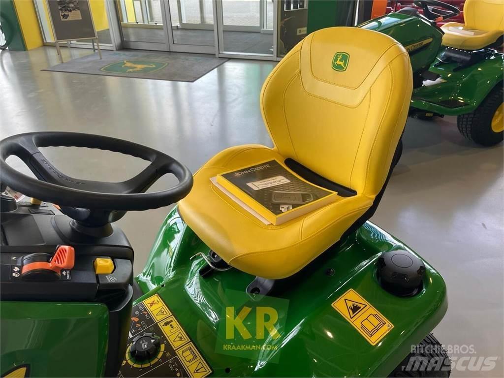 John Deere X380 Corta-Relvas Riders