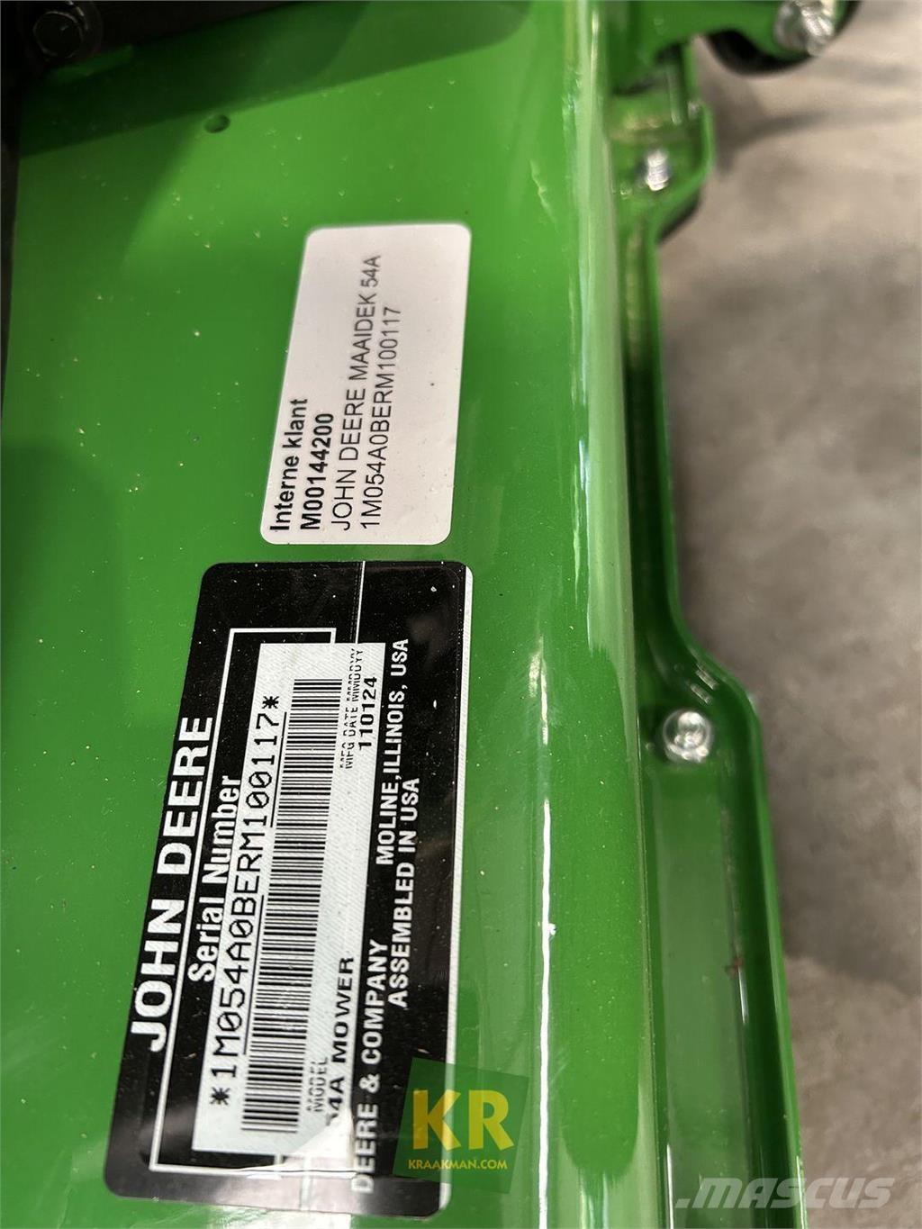 John Deere X380 Corta-Relvas Riders