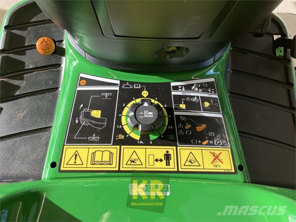 John Deere X590 Corta-Relvas Riders