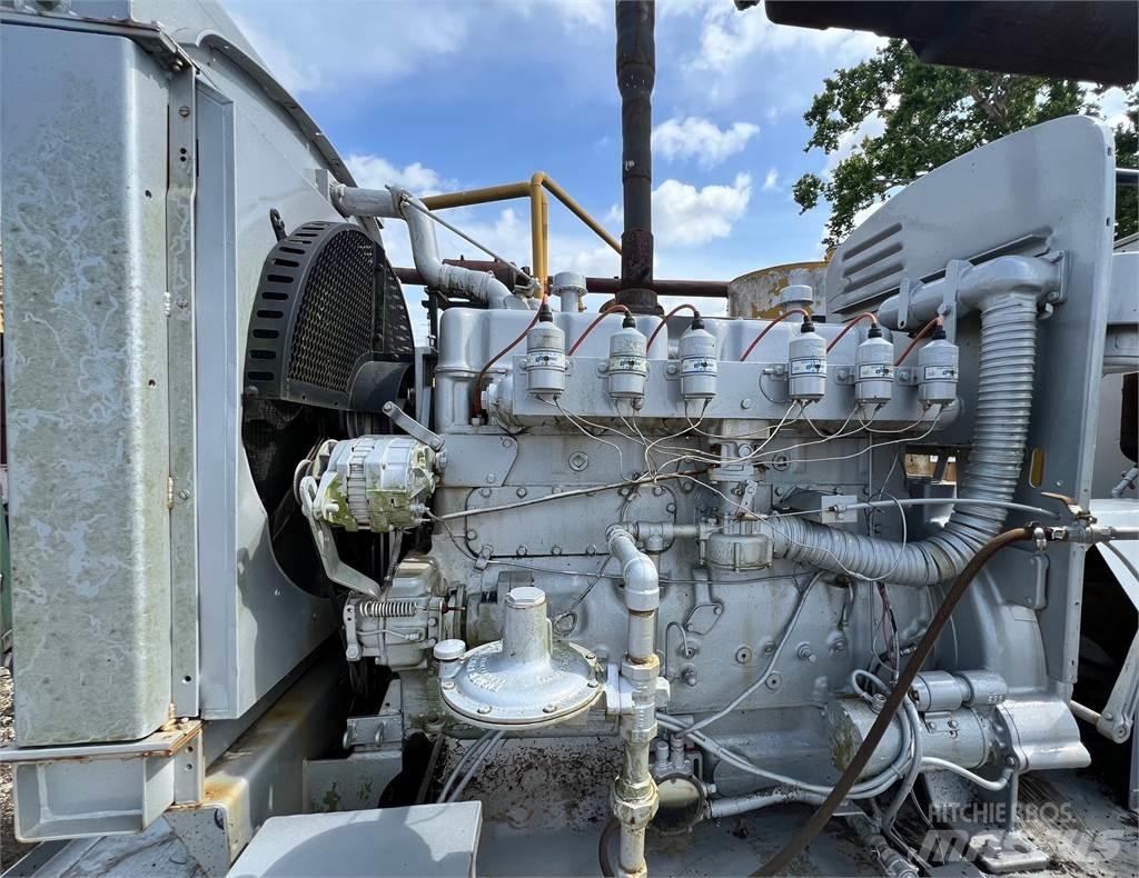 WAUKESHA F817 Motores