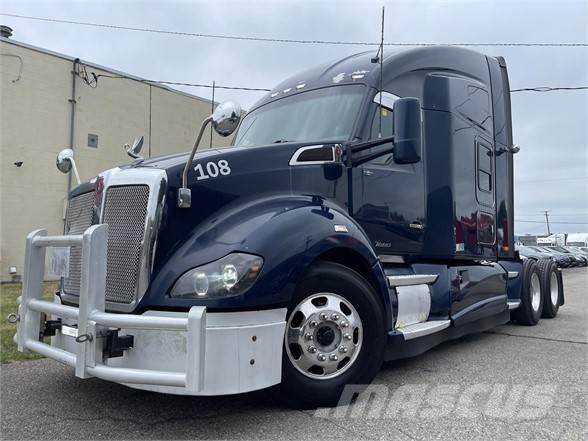 Kenworth T680 Cavalos Mecânicos