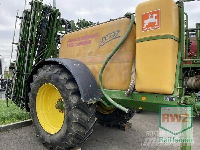 Amazone UG 3000 Power Pulverizadores rebocados