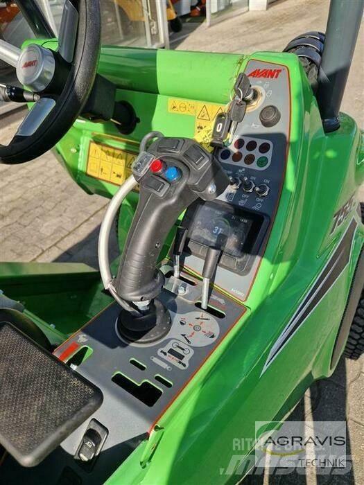 Avant 755I Carregadeiras de rodas