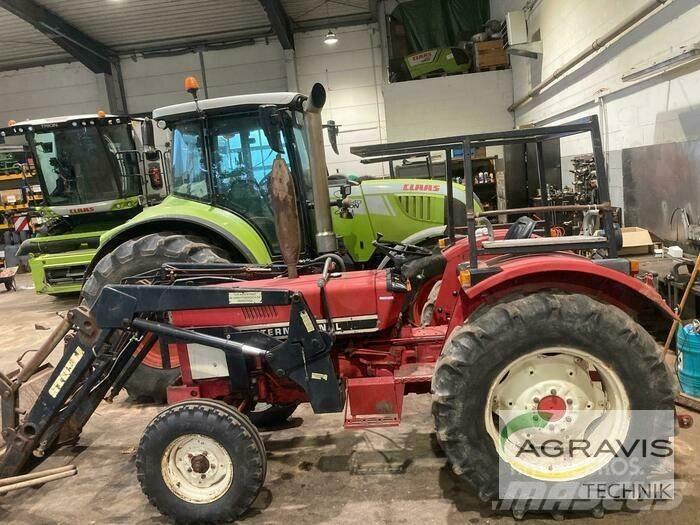 Case IH IHC 633 Tratores Agrícolas usados