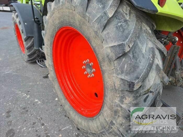 CLAAS ARION 420 Tratores Agrícolas usados