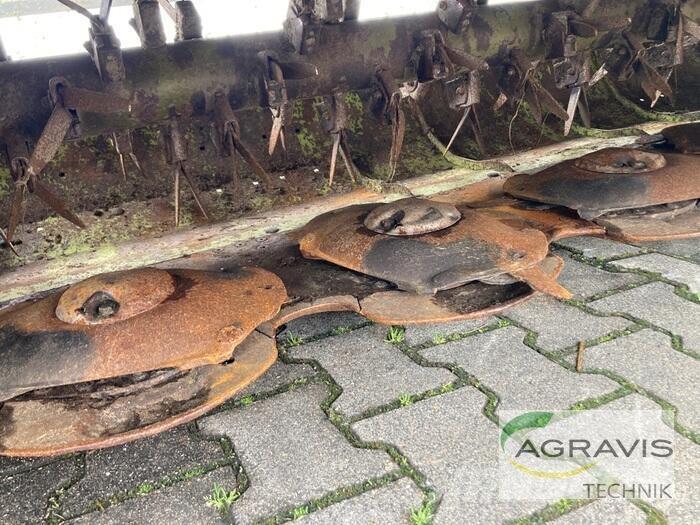 CLAAS DISCO 9200 C AS Gadanheiras