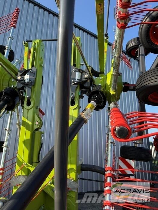 CLAAS LINER 2700 TREND Ancinho virador