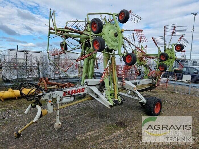 CLAAS LINER 3000 Ancinho virador