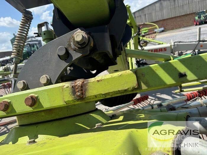 CLAAS LINER 4000 Ancinho virador