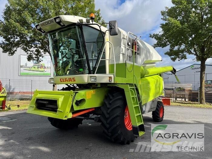 CLAAS MEDION 310 Ceifeiras debulhadoras