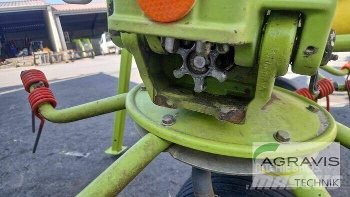CLAAS VOLTO 700 Ancinho virador